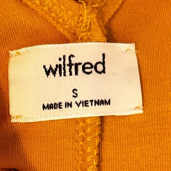 Aritzia Wilfred Cairo Gold/Raspberry Talmont Bodysuit - Picture 10 of 12